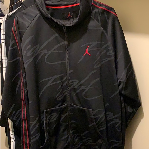 grey jordan jogging suit